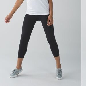 Lululemon Zone In Crops In Dark Grey Sz 6